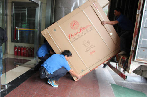 横沥镇钢琴贵重工艺品无忧运